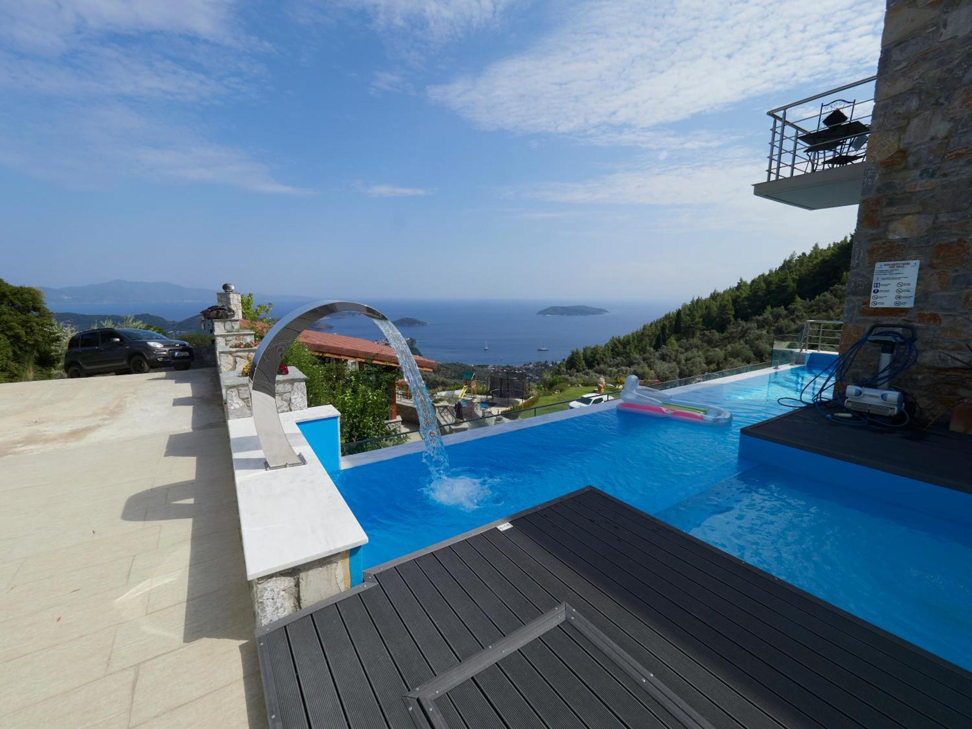 Sky Sea Resort & Villas Megali Ammos  Bagian luar foto