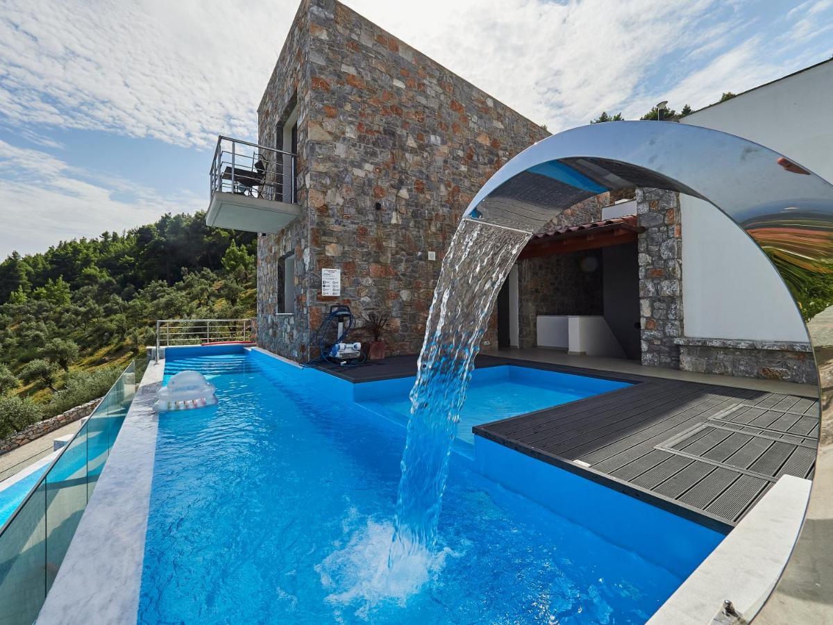 Sky Sea Resort & Villas Megali Ammos  Bagian luar foto