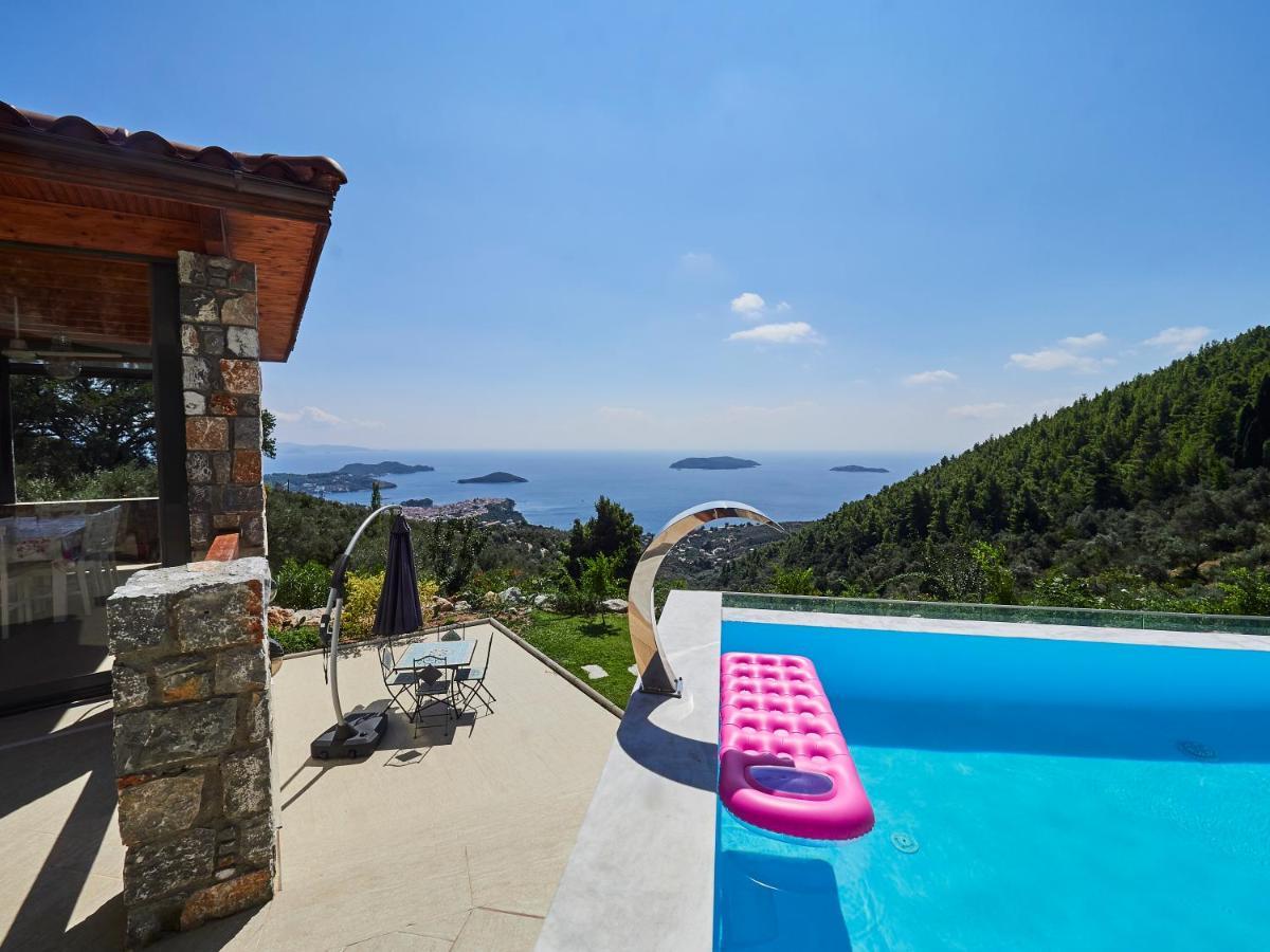 Sky Sea Resort & Villas Megali Ammos  Bagian luar foto