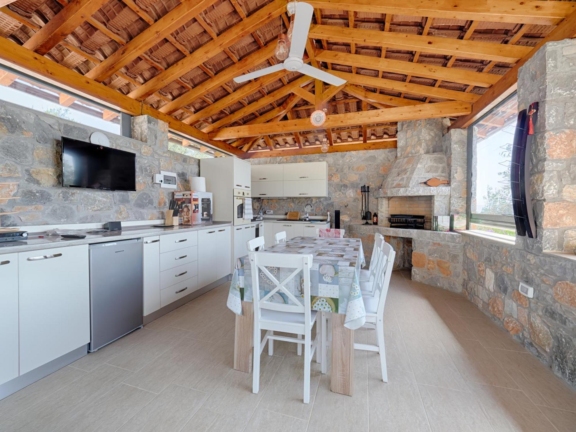 Sky Sea Resort & Villas Megali Ammos  Bagian luar foto