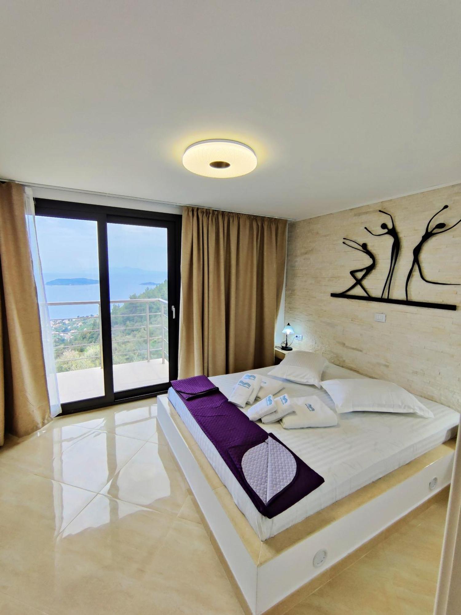 Sky Sea Resort & Villas Megali Ammos  Bagian luar foto